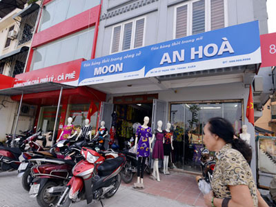 Vụ "đồng phục biển hiệu" ở HN: Được tư nhân tài trợ gần 2 tỷ đồng