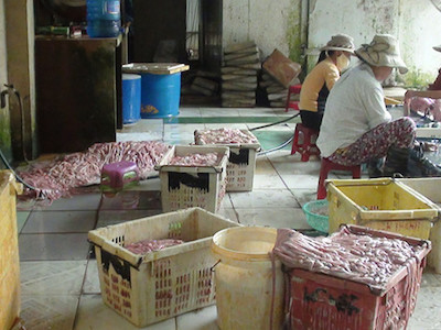 6 tấn lòng heo thối suýt 'hô biến' thành đặc sản quán nhậu