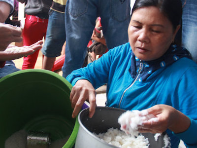 Không nên hoang mang trước thông tin hạt nhựa lẫn trong gạo