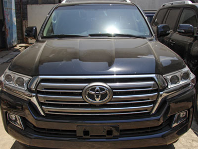 Land Cruiser GX.R 2016 xuất hiện tại Việt Nam