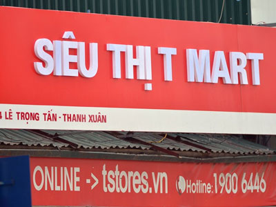 Biển hiệu kiểu mẫu ở Hà Nội gây xôn xao