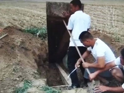 Đổ xô săn lùng "xác trinh nữ" cho con trai và đám cưới rùng rợn