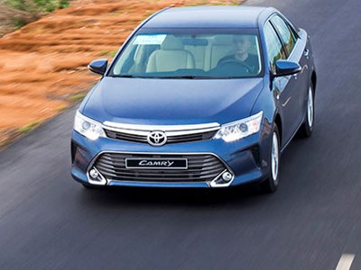 Toyota VN triệu hồi 2.410 xe Camry 2.0E