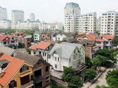 "Thị trường BĐS chỉ lo chạy theo dự án lớn, cao cấp"