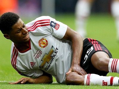 Sao trẻ Man United bị "dằn mặt" ở tuyển Anh