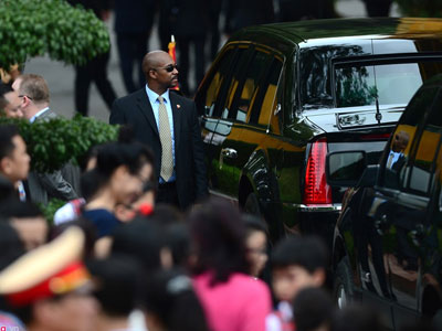 Cận cảnh đội bảo vệ của Tổng thống Obama tại Hà Nội