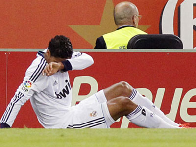 Real mất Varane tại chung kết Champions League