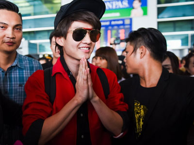 Sao "Tình yêu không có lỗi, lỗi ở bạn thân" bất ngờ đến Việt Nam