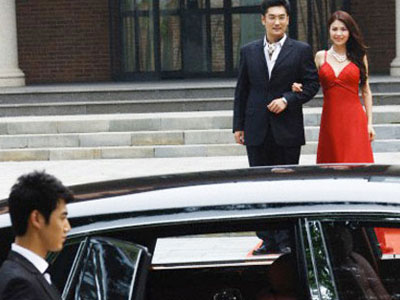 Là phụ nữ có xe sang, tôi chỉ chọn chồng "3 CHỮ T" để đời NỞ HOA