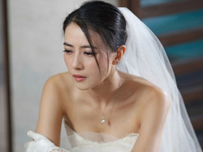 Phát hiện con dâu có hình xăm, mẹ chồng đuổi ngay trong đêm tân hôn