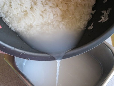 Sai lầm khi đổ bỏ đi nước vo gạo