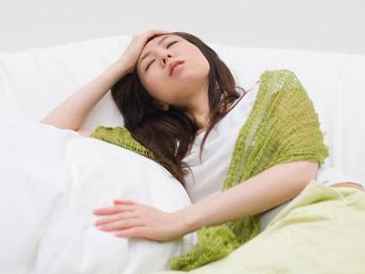 Vừa sinh con 20 ngày, chồng đã cưới vợ mới
