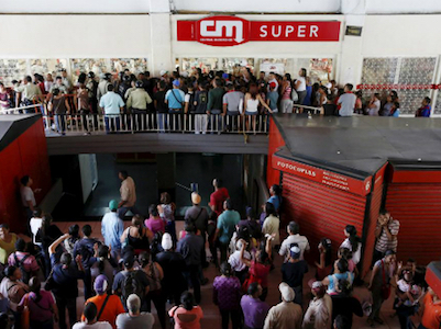 Venezuela chìm sâu trong khủng hoảng, cướp bóc hoành hành