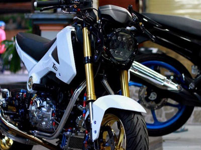 Honda MSX125 lên “full đồ chơi” hàng hiệu tại Sài Gòn