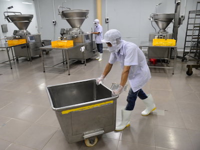 Quản lý thị trường không thừa nhận thu giữ sai xúc xích Vietfoods