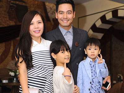 MC Phan Anh - Kín tiếng về đời tư, cởi mở chuyện xã hội