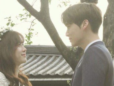 Rò rỉ hình ảnh hiếm hoi bên trong đám cưới của Goo Hye Sun - Ahn Jae Hyun