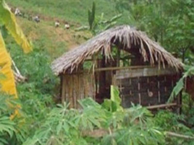 Đưa bạn gái 13 tuổi vào chòi hoang giao cấu