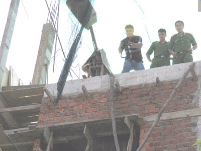 Đà Nẵng: Rơi từ tầng 3 ngôi nhà đang xây dựng, một người tử vong