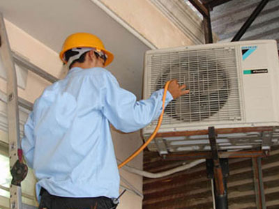Tại sao nên lắp quạt hút gió cho phòng điều hòa