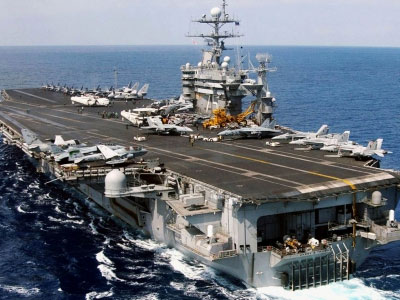 Mỹ tấn công mục tiêu IS từ tàu sân bay ở Địa Trung Hải