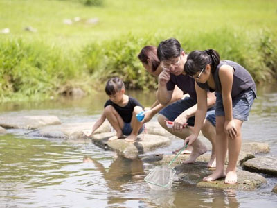 Từ cậu bé Nhật Bản sống sót sau 6 ngày trong rừng, học người Nhật dạy con kỹ năng sống