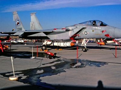 Ghê sợ tên lửa diệt vệ tinh của tiêm kích F-15 Mỹ