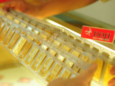 Giá vàng tiếp tục tăng