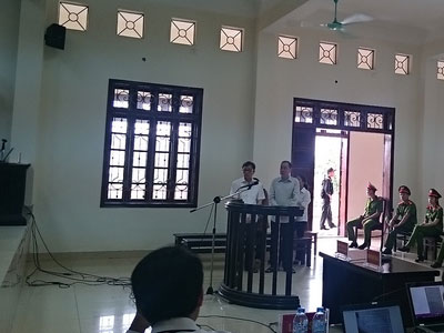 Quảng Ninh: Đang xét xử nguyên Tổng giám đốc Cảng cùng đồng bọn tham ô hơn 30 tỉ đồng