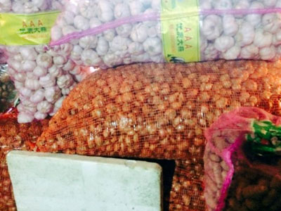 Ăn 280 tấn hành tỏi Trung Quốc mỗi ngày: Món ăn Việt gia vị Tàu