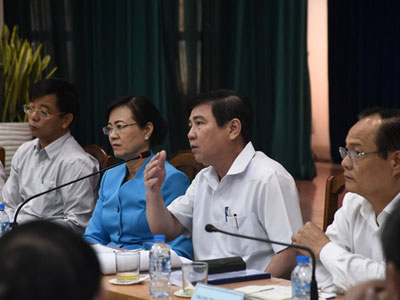 Chủ tịch Nguyễn Thành Phong đối thoại với dân dự án Thủ Thiêm