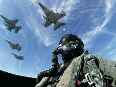 F-16 thêm vũ khí thông minh vẫn khó vào Việt Nam