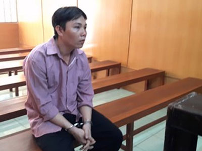 "Yêu râu xanh" nổi thú tính hiếp dâm cả vợ bạn