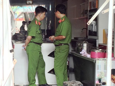 4 thanh niên chết cháy ở Sài Gòn do chập điện ổ cắm tủ lạnh