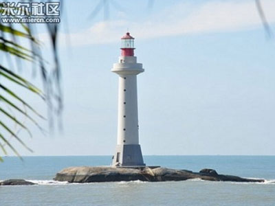 Trung Quốc ráo riết xây dựng hải đăng ở Trường Sa
