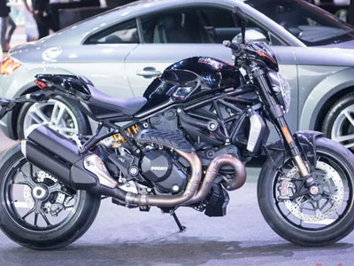Chi tiết "quái vật" mạnh nhất của Ducati tại Việt Nam