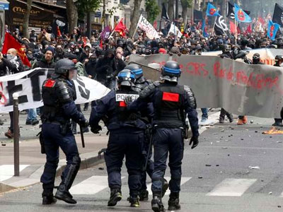 Hàng nghìn người tham gia bạo động ở Paris