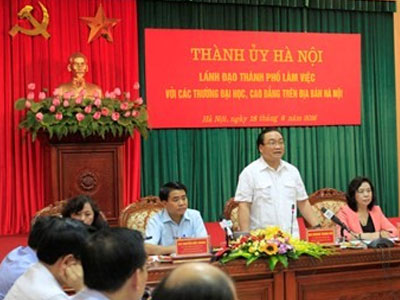 Bí thư Hà Nội nhận trách nhiệm vì hành chính kém hiệu quả