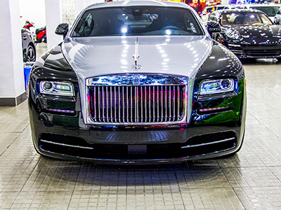 Siêu xe Rolls-Royce Wraith "chạy thuế" về Việt Nam
