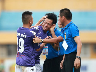 Hoàng Anh Gia Lai và Bình Dương bại trận ở vòng 14 V-League