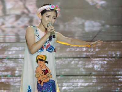 Thí sinh 17 tuổi "bùng nổ" khi "cướp" hit của Thanh Lam