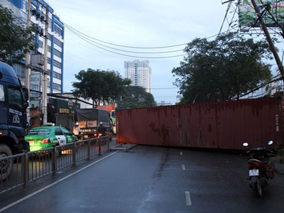 1.700 vụ tai nạn giao thông trong 6 tháng ở Sài Gòn