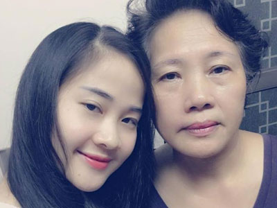 Chuyện mẹ chồng “nhà người ta” theo con dâu về nhà ngoại chăm cháu mới sinh