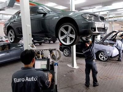 Đi ôtô Đức tốn hơn xe Nhật: Nỗi khổ chơi sang