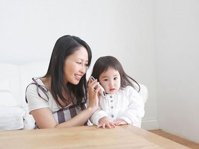 Ba số điện thoại trẻ em phải thuộc nằm lòng