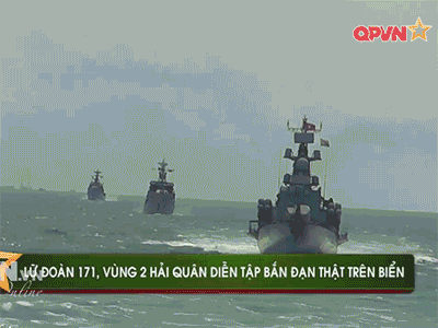 Lữ đoàn 171, Vùng 2 Hải quân diễn tập bắn đạn thật trên biển