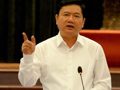 Bí thư Thăng: Đầu tàu TP HCM không thể cứ chạy bằng than đá