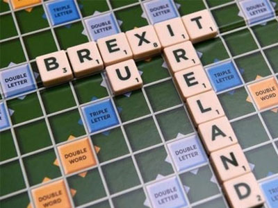 Hậu Brexit, người Anh đổ xô xin cấp hộ chiếu... EU
