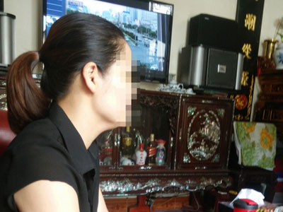Con gái lên Facebook kêu cứu để mẹ thoát khỏi cuộc sống “địa ngục”