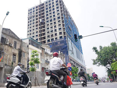 Thủ tướng yêu cầu xử lý dứt điểm sai phạm dự án 8B Lê Trực